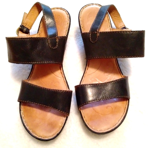 Born Shoes - BORN Leather Wedges